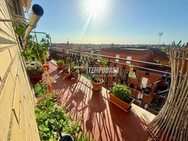 appartamento in vendita a Roma in zona Ottavia