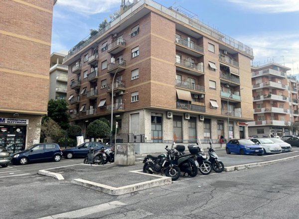 appartamento in vendita a Roma in zona Collatino