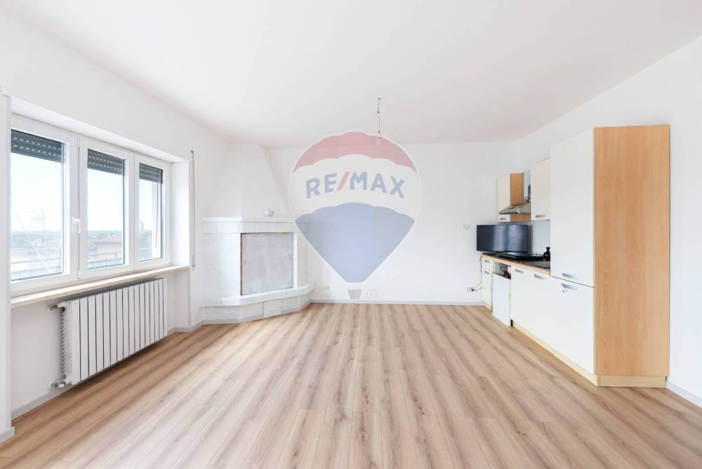 appartamento in vendita a Roma in zona Acilia