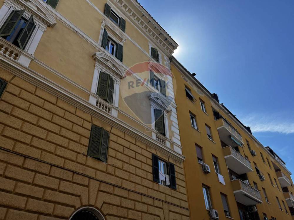 appartamento in vendita a Roma in zona Esquilino