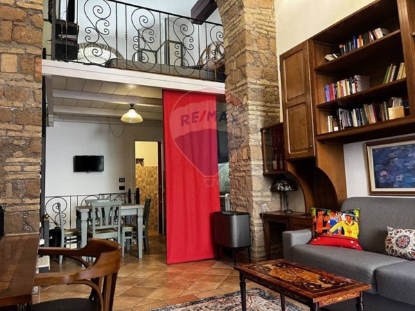 appartamento in vendita a Roma in zona Esquilino