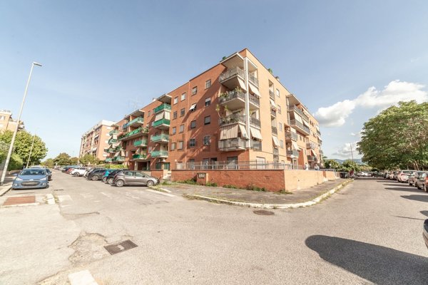 appartamento in vendita a Roma in zona Tor Vergata/Torrenova