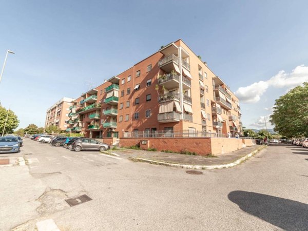 appartamento in vendita a Roma in zona Tor Vergata/Torrenova