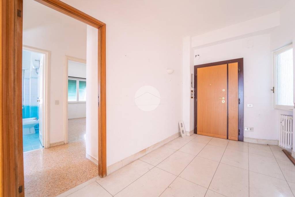 appartamento in vendita a Roma in zona Tor di Quinto