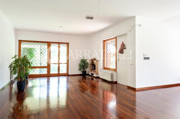 casa indipendente in vendita a Roma in zona Tor di Quinto