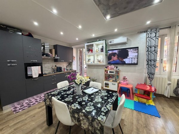 appartamento in vendita a Roma in zona Torre Maura