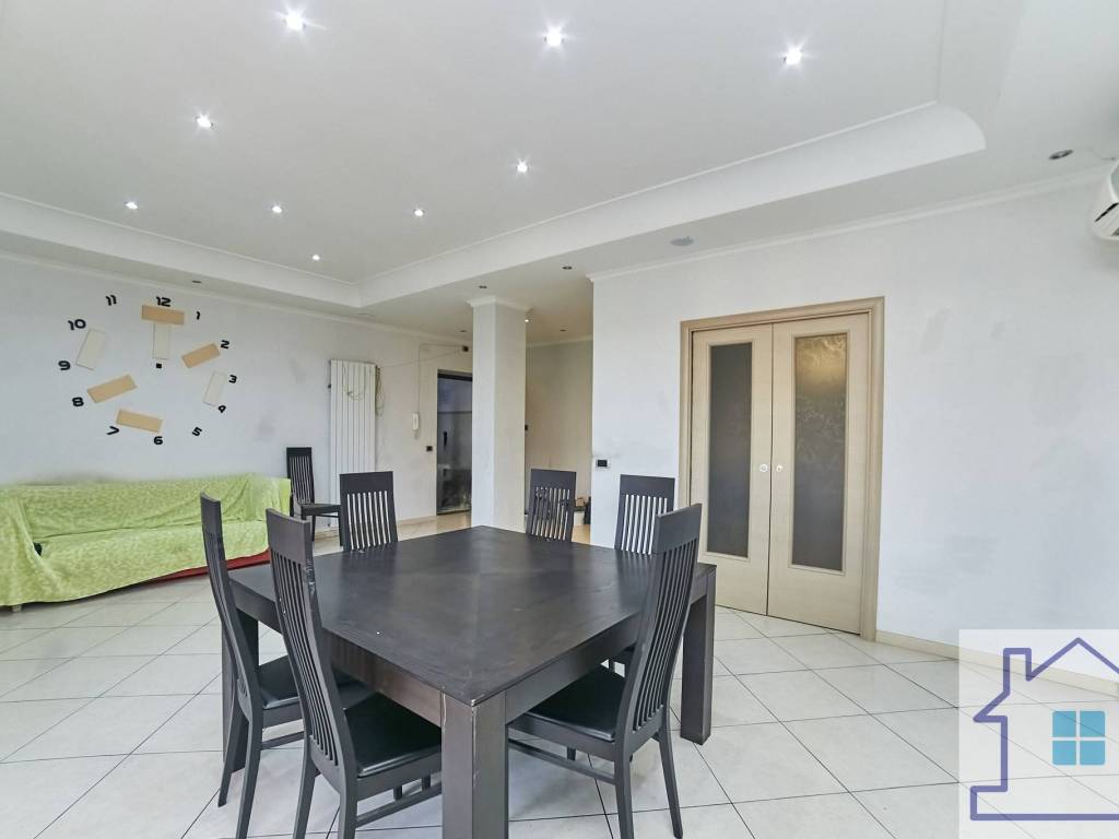 appartamento in vendita a Roma in zona Lunghezza