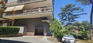 negozio in vendita a Roma in zona Primavalle