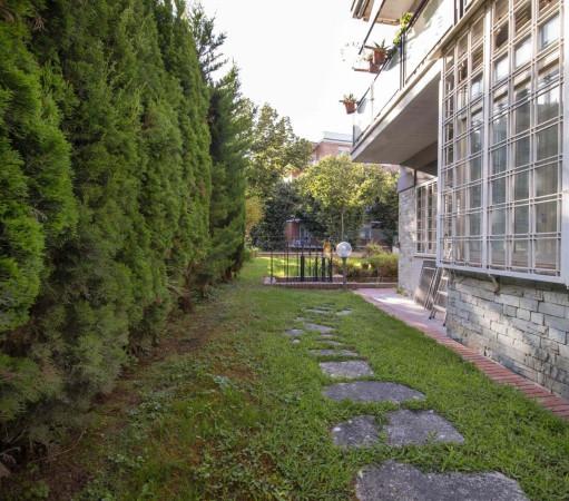 appartamento in vendita a Roma in zona Giuliano Dalmata