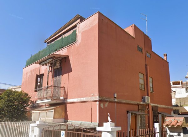 appartamento in vendita a Roma in zona Torre Maura