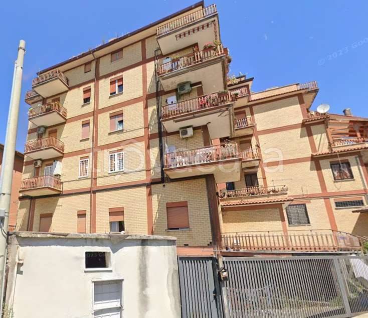 appartamento in vendita a Roma in zona Finocchio