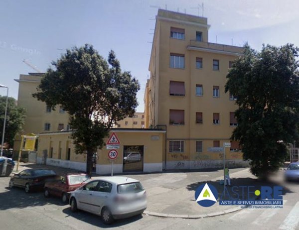 appartamento in vendita a Roma in zona Ostia