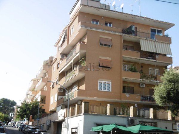 appartamento in vendita a Roma in zona Monte Sacro/Talenti