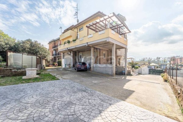 appartamento in vendita a Roma in zona Ponte Galeria