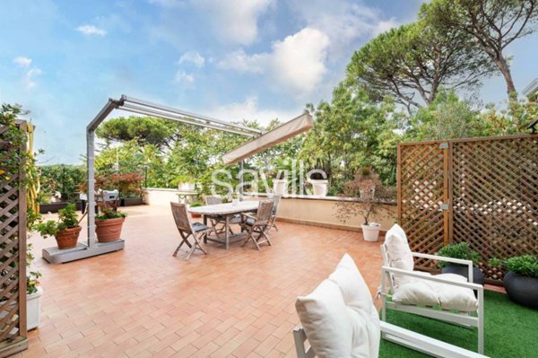 appartamento in vendita a Roma in zona Gianicolense