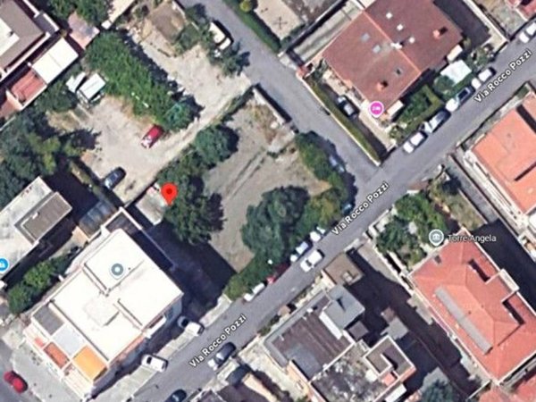 negozio in vendita a Roma in zona Torre Angela