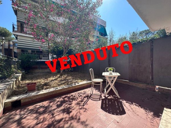 appartamento in vendita a Roma in zona Tor di Quinto