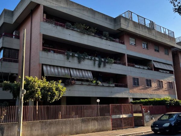 appartamento in vendita a Roma in zona Casal Palocco