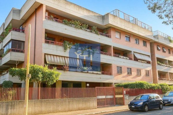 appartamento in vendita a Roma in zona Casal Palocco