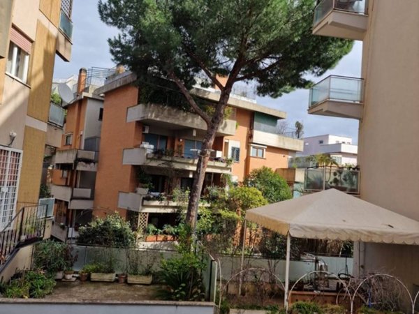 appartamento in vendita a Roma in zona Aurelio