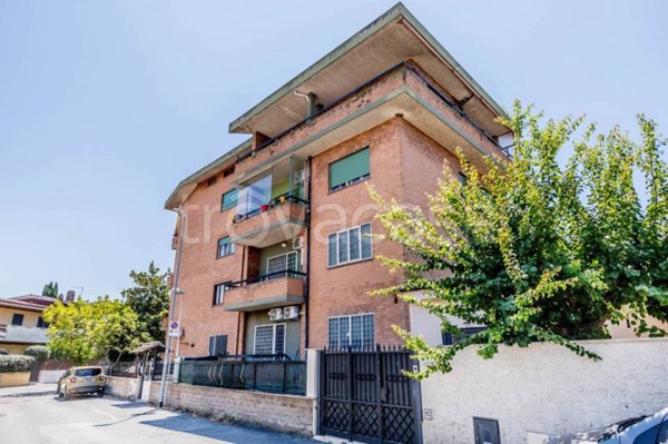appartamento in vendita a Roma in zona Acilia