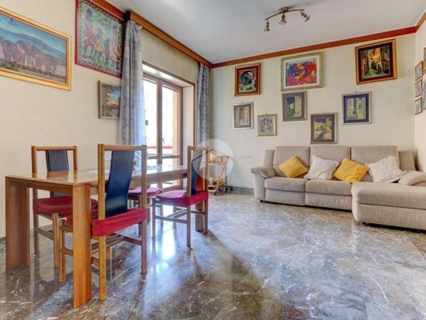 appartamento in vendita a Roma in zona Appio Latino