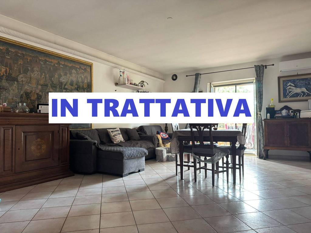 appartamento in vendita a Roma in zona Casal Morena