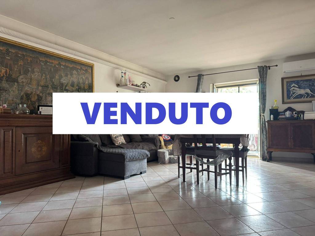 appartamento in vendita a Roma in zona Casal Morena