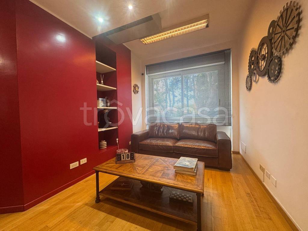 appartamento in vendita a Roma in zona EUR