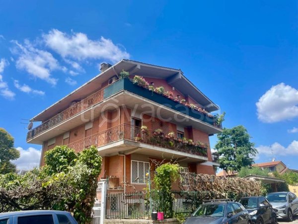 appartamento in vendita a Roma in zona Casal Morena