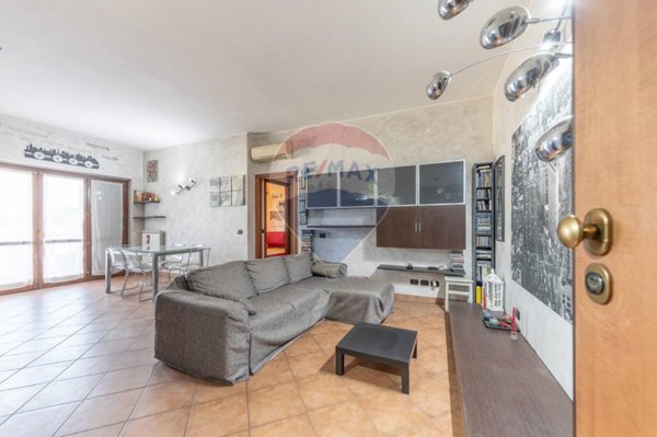 appartamento in vendita a Roma in zona Castel di Leva