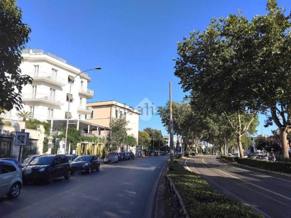 appartamento in vendita a Roma in zona Gianicolense