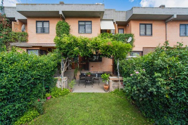 casa indipendente in vendita a Roma in zona La Storta