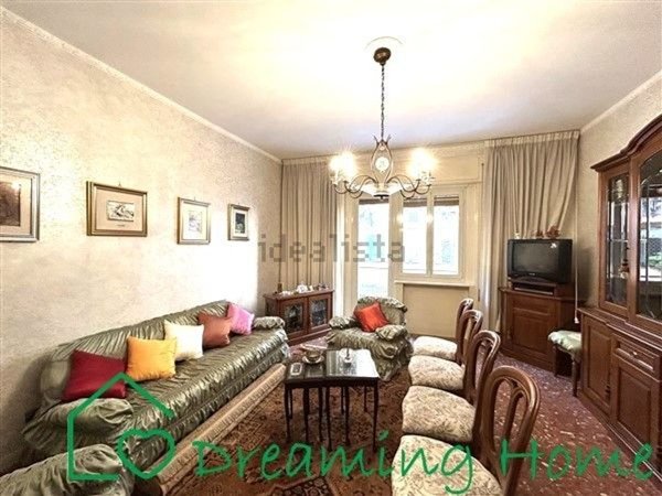 appartamento in vendita a Roma in zona Ardeatino