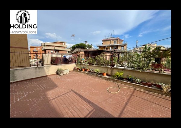 appartamento in vendita a Roma in zona Primavalle