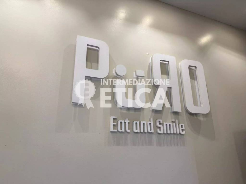 negozio in vendita a Roma in zona Gianicolense