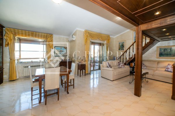 appartamento in vendita a Roma in zona Acilia