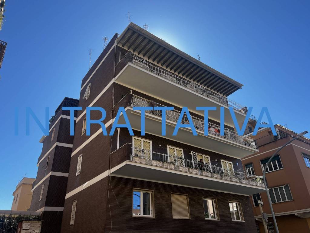 appartamento in vendita a Roma