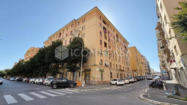 appartamento in vendita a Roma in zona Prenestino-Labicano