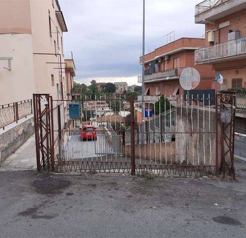negozio in vendita a Roma in zona Aurelio