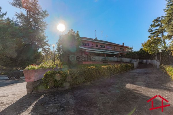 casa indipendente in vendita a Roma in zona La Giustiniana