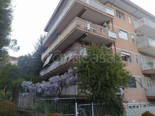 casa indipendente in vendita a Roma