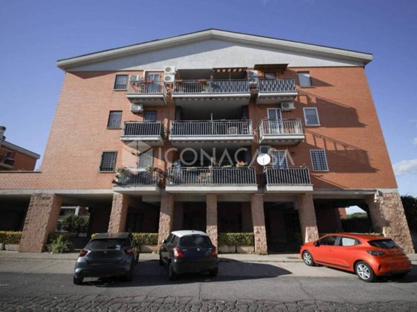 appartamento in vendita a Roma in zona Castelverde