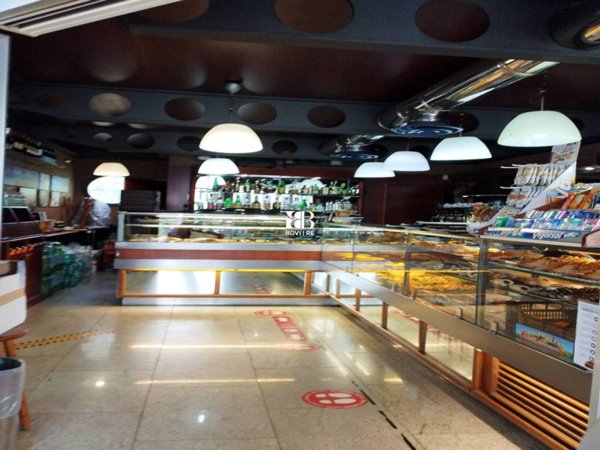 negozio in vendita a Roma in zona Torrino