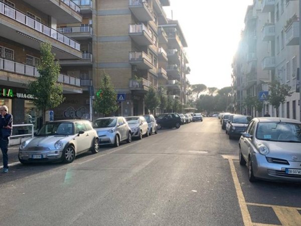 negozio in vendita a Roma in zona Aurelio