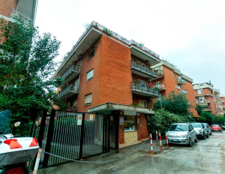 appartamento in vendita a Roma in zona Gianicolense