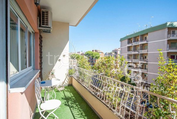 appartamento in vendita a Roma in zona Tuscolano