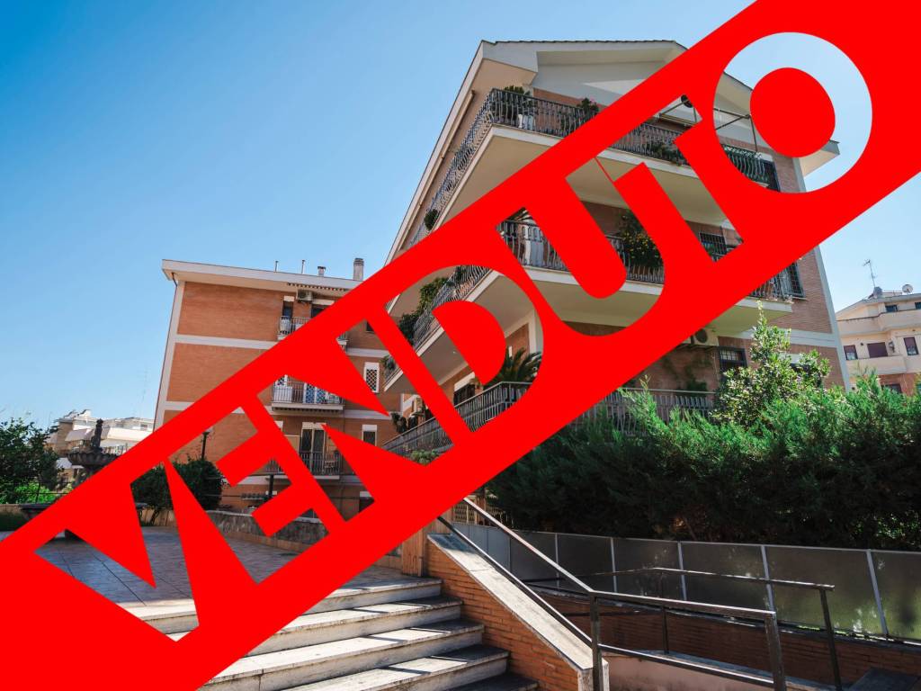 appartamento in vendita a Roma in zona Portuense