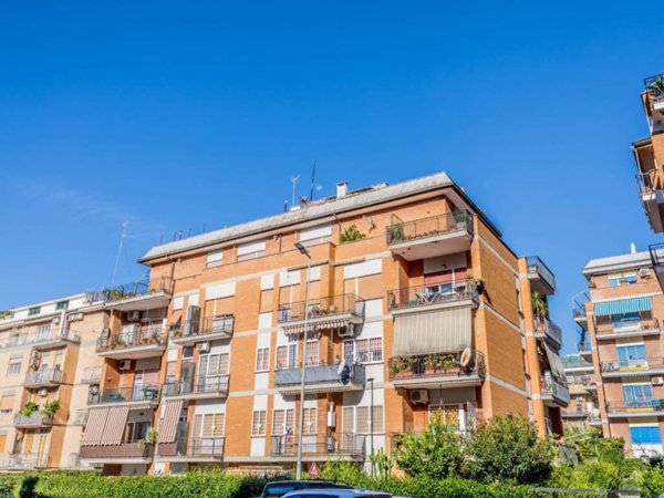 appartamento in vendita a Roma in zona Aurelio