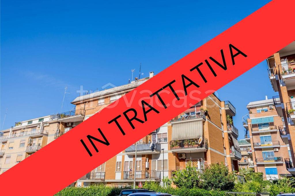appartamento in vendita a Roma in zona Primavalle